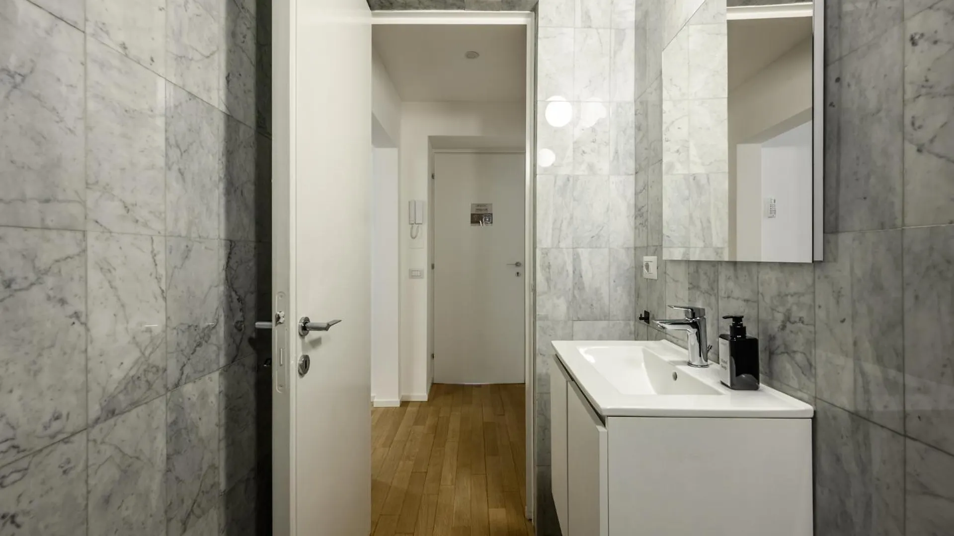 Milano Prestige Brera, Duomo - Grand Living Apartment